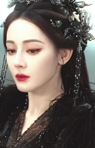 迪丽热巴/贺思慕