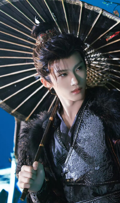 闫桉《月鳞绮纪》厉劫/源无获