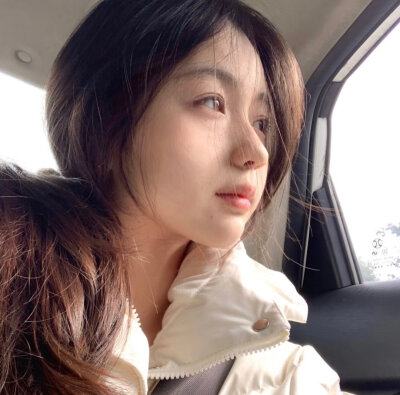 我想 我是乐观的 我是勇敢的 但是我好累