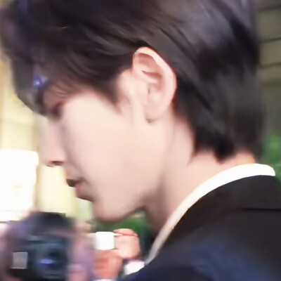 多说无益，上头