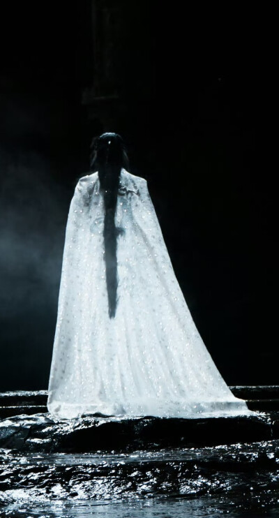 田嘉瑞《月鳞绮纪》寄灵