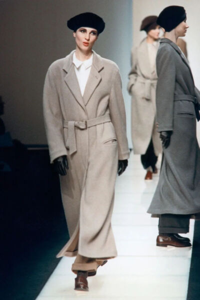 Giorgio Armani F/W 1990
