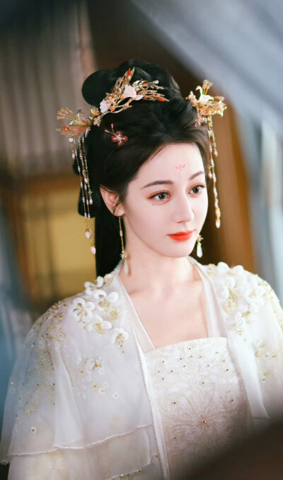 迪丽热巴/贺思慕