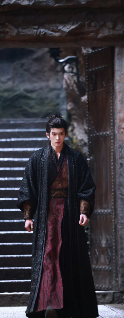 闫桉《月鳞绮纪》厉劫/源无获