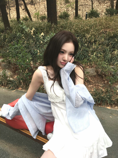 kiiikiii Sui李守彬