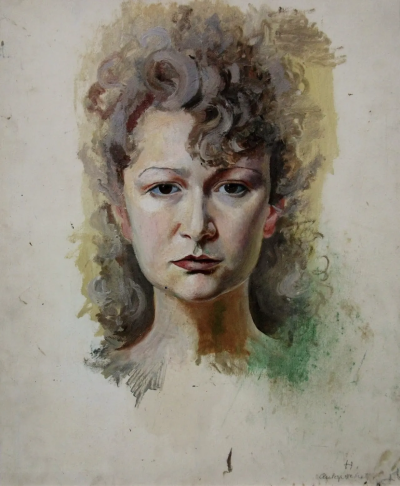 海达·斯特恩于 1910 年 8 月 4 日出生于罗马尼亚布加勒斯特。