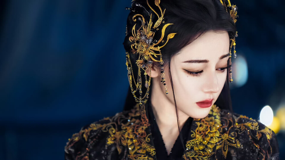 迪丽热巴 贺思慕