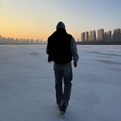 头像｜男生头像 幸福的话 杳无音讯也没关系