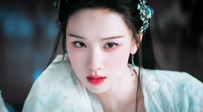 陈都灵