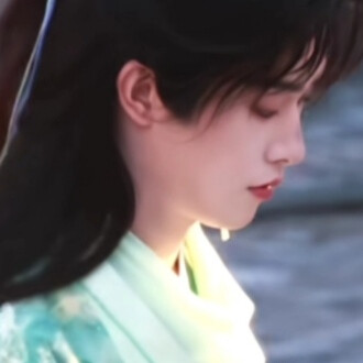 轻轻