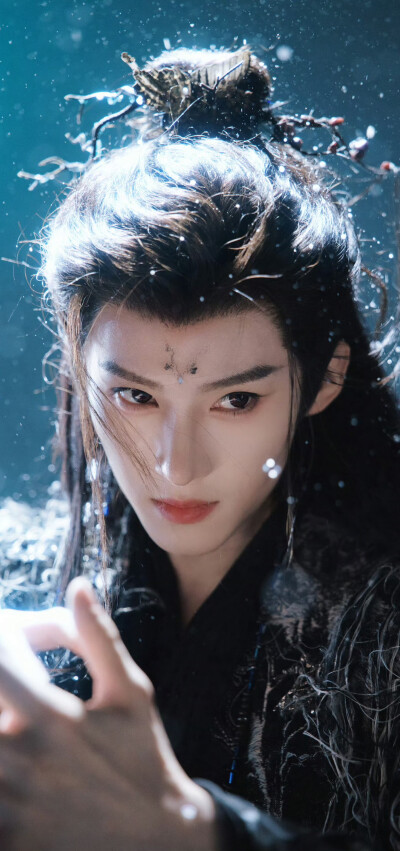 闫桉《月鳞绮纪》厉劫/源无获