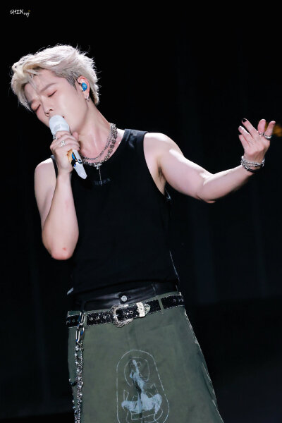 王栎鑫260411 深圳 青春限定派
