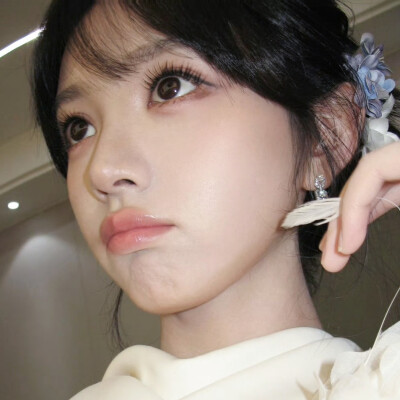 这感情不值得我犹豫