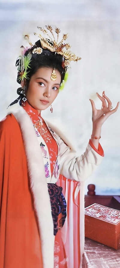 潘虹