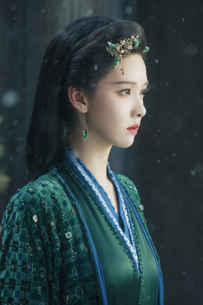 月鳞绮纪 陈都灵∣雾妄言