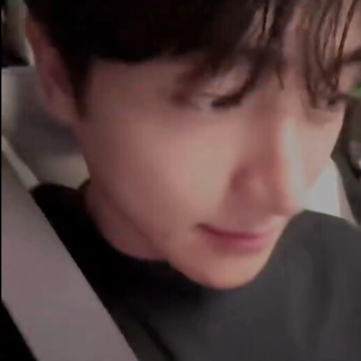 我要再预定一条文案位