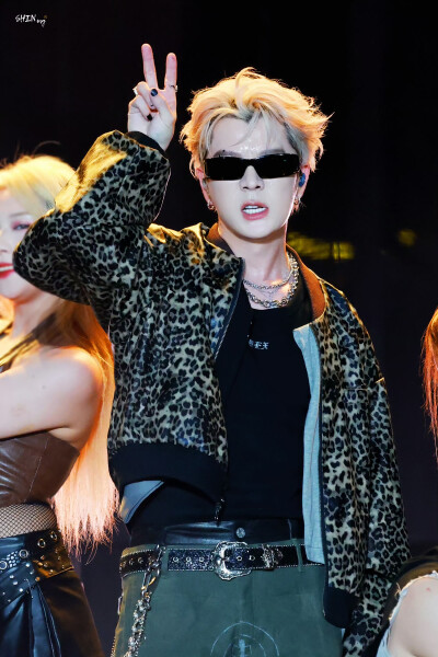 王栎鑫260411 深圳 青春限定派
