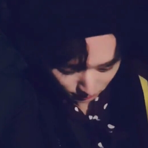 这是一条征婚: 米煮=米，演得了偶尔自卑的毒妇