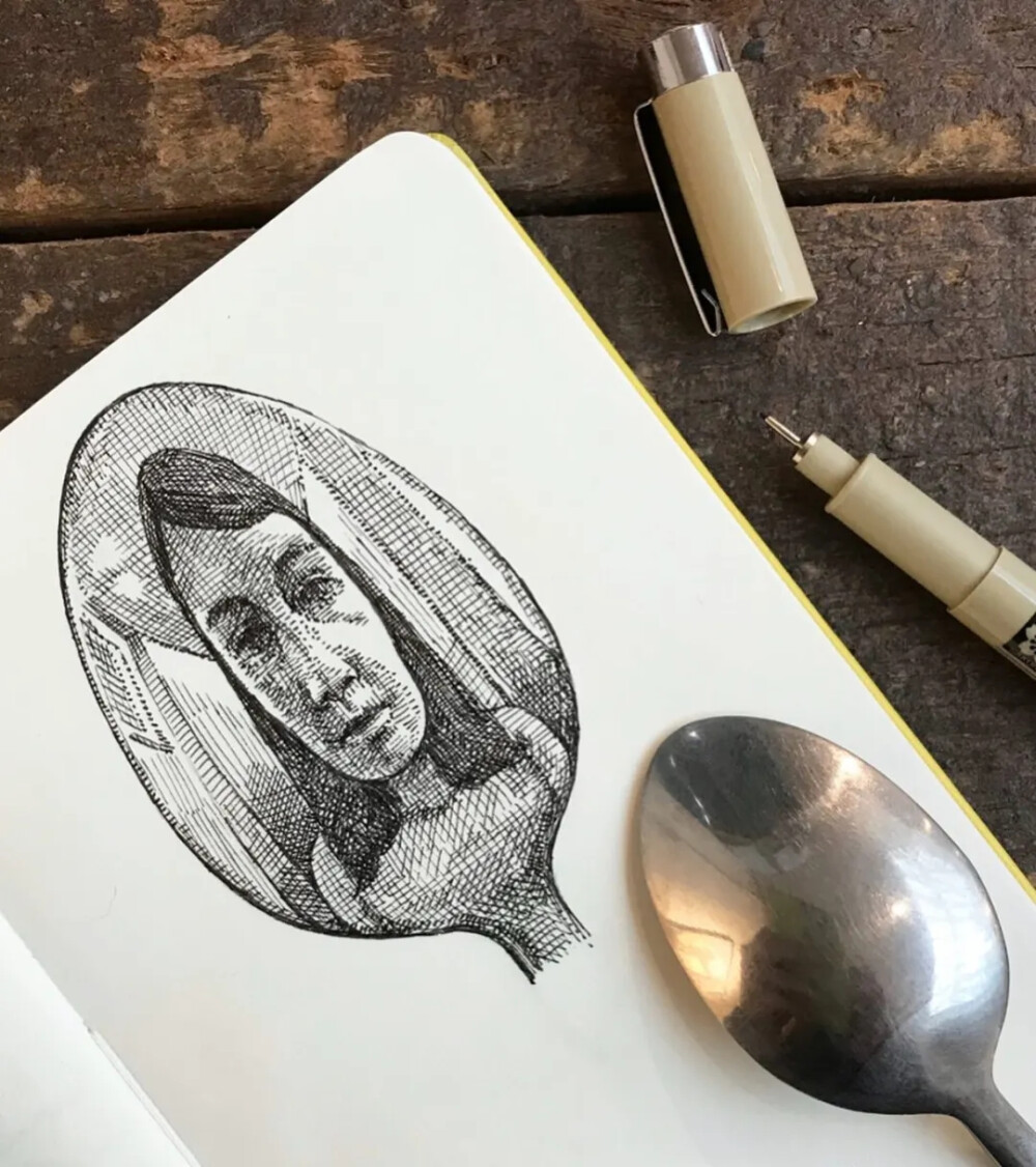 August Lamm
生活在康涅狄格州
凭一组针管笔手绘引18万人的围观喜欢
不同的针管笔的线条可以画出不一样效果
也可以根据画面的需要灵活使用针管笔绘画
