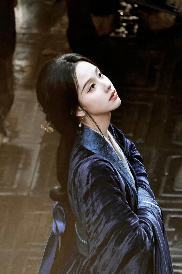 陈都灵
