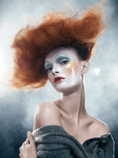 John Galliano 时期的Maison Margiela