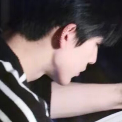 小赫