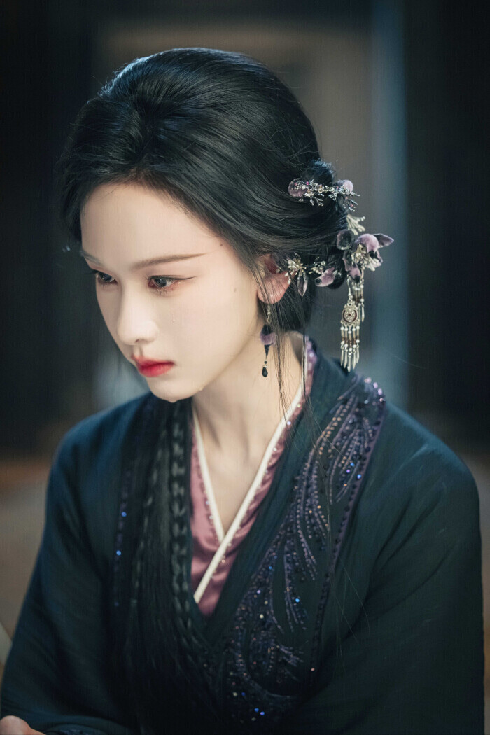 陈都灵