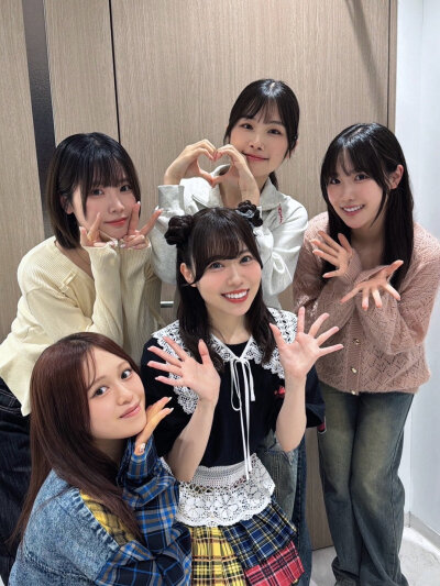 sayu个人演唱会和去演唱会的四人