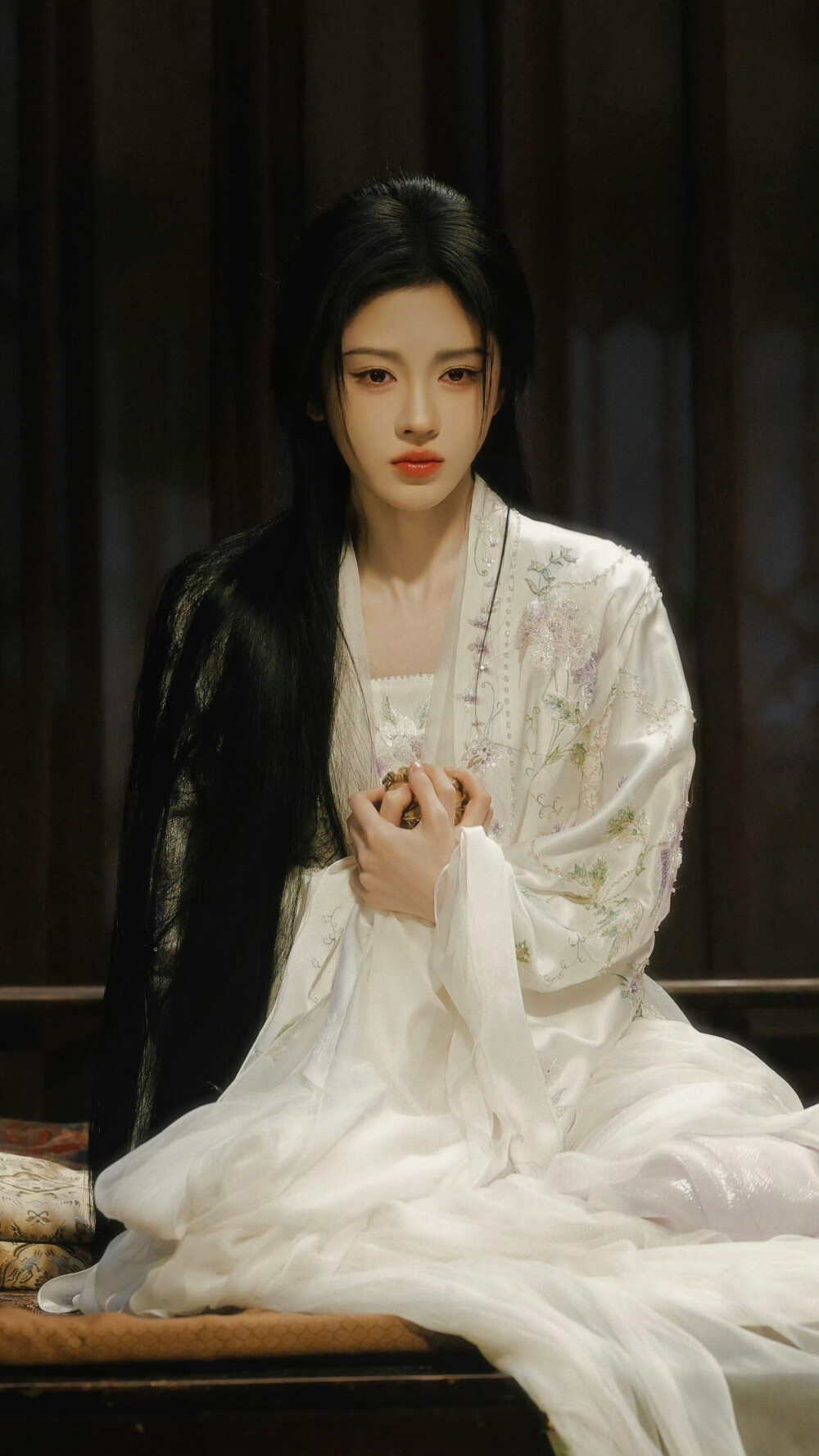 鞠婧祎