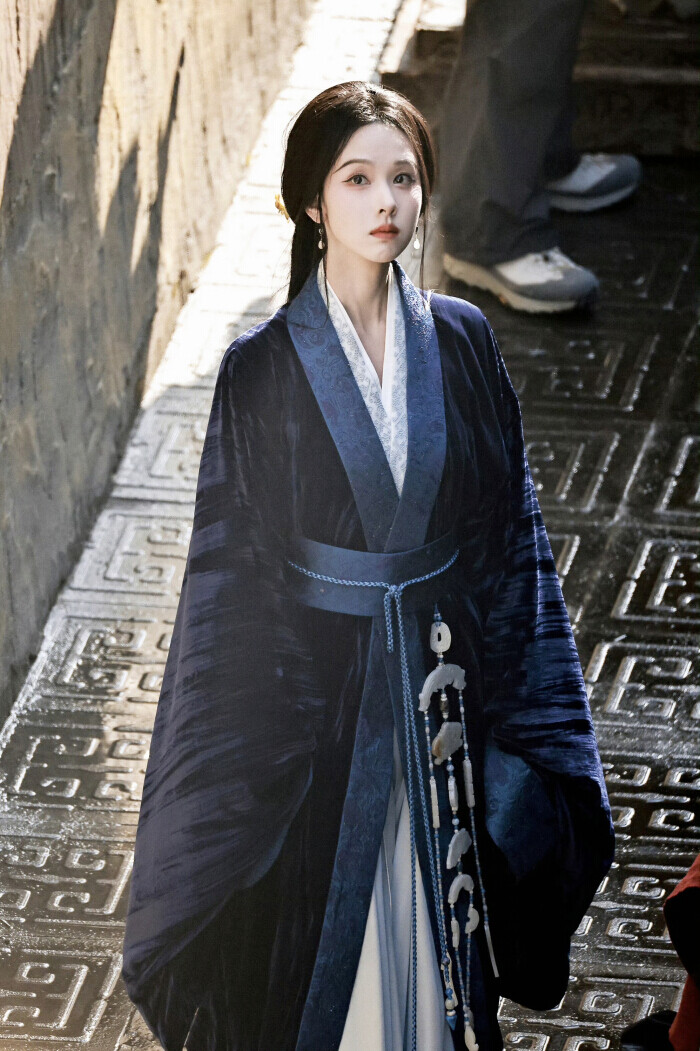 陈都灵