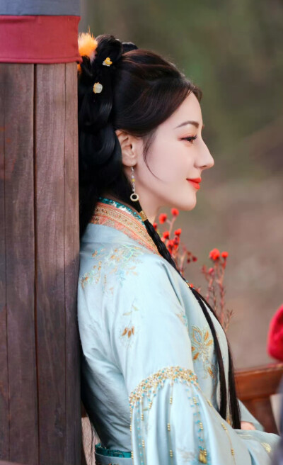 迪丽热巴/贺思慕