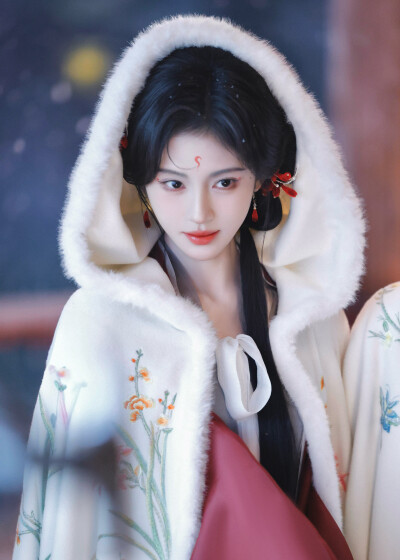 鞠婧祎