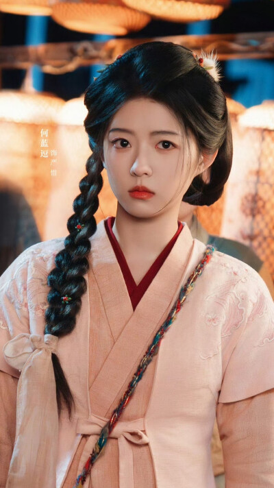 烧火丫头闹侯府 何蓝逗