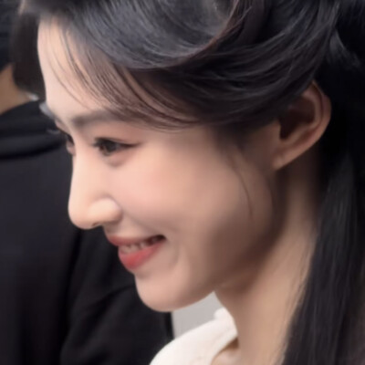 卢昱晓