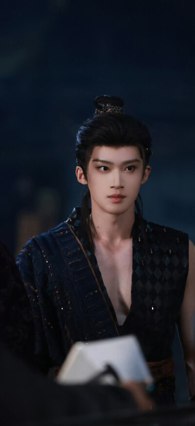 闫桉《月鳞绮纪》厉劫/源无获