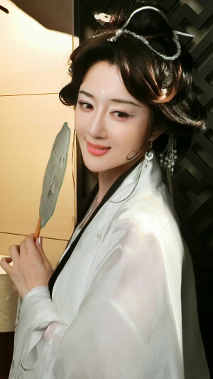 李依晓