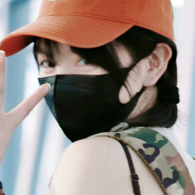 有没有人觉得这两套特别萌？