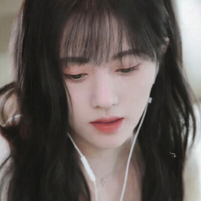 鞠婧祎，再发一下这个特别特别喜欢的嘿嘿