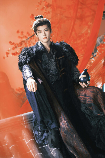 月鳞绮纪 闫桉∣厉劫