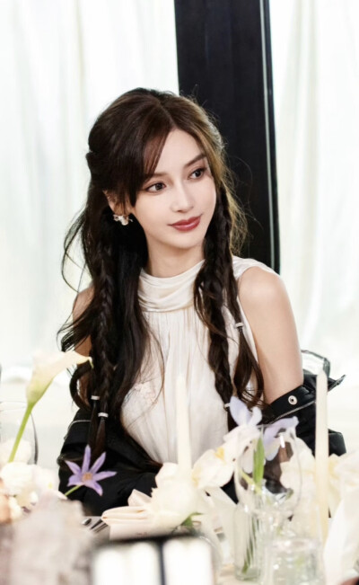 Angelababy