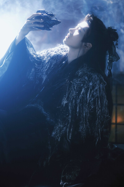 月鳞绮纪 闫桉∣源无获