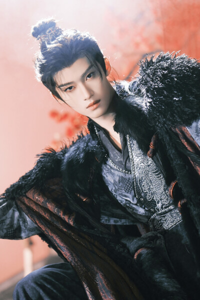 月鳞绮纪 闫桉∣厉劫