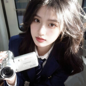 严美娜