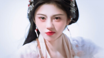 月鳞绮纪 鞠婧祎 露芜衣