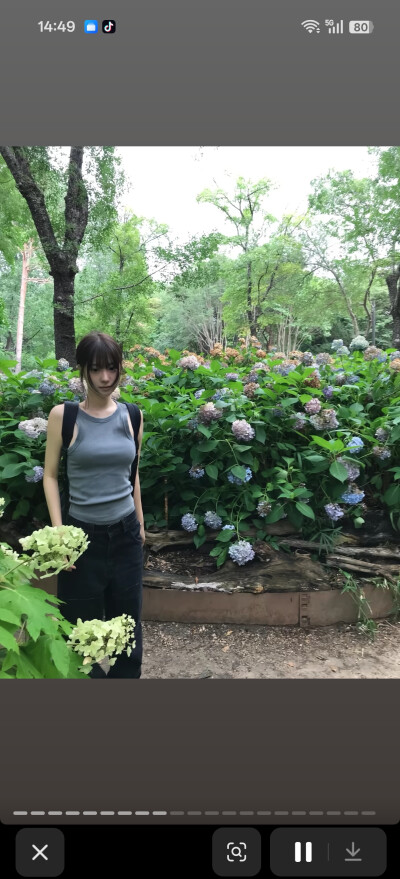 女头