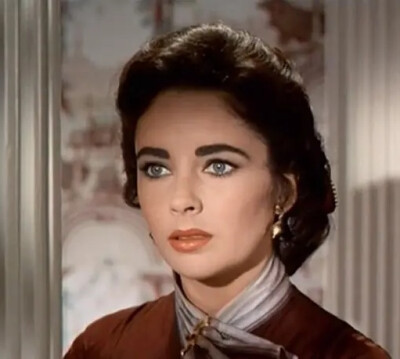 Elizabeth Taylor ​​​