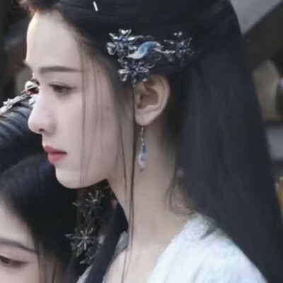 我派出了一些女孩