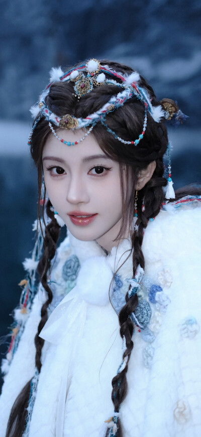 鞠婧祎