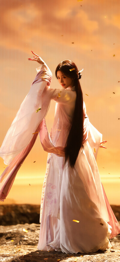 鞠婧祎
