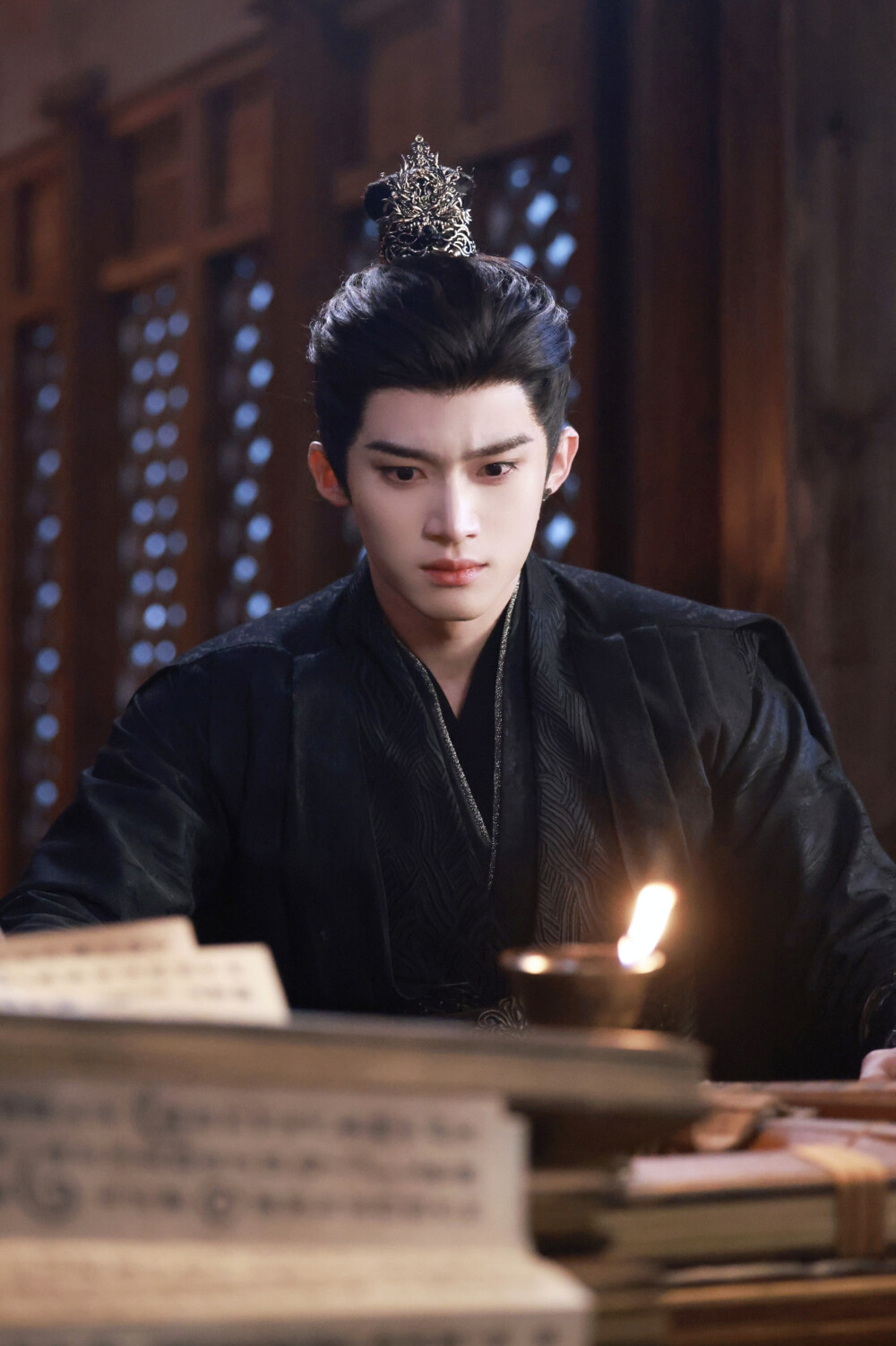 月鳞绮纪 闫桉∣厉劫